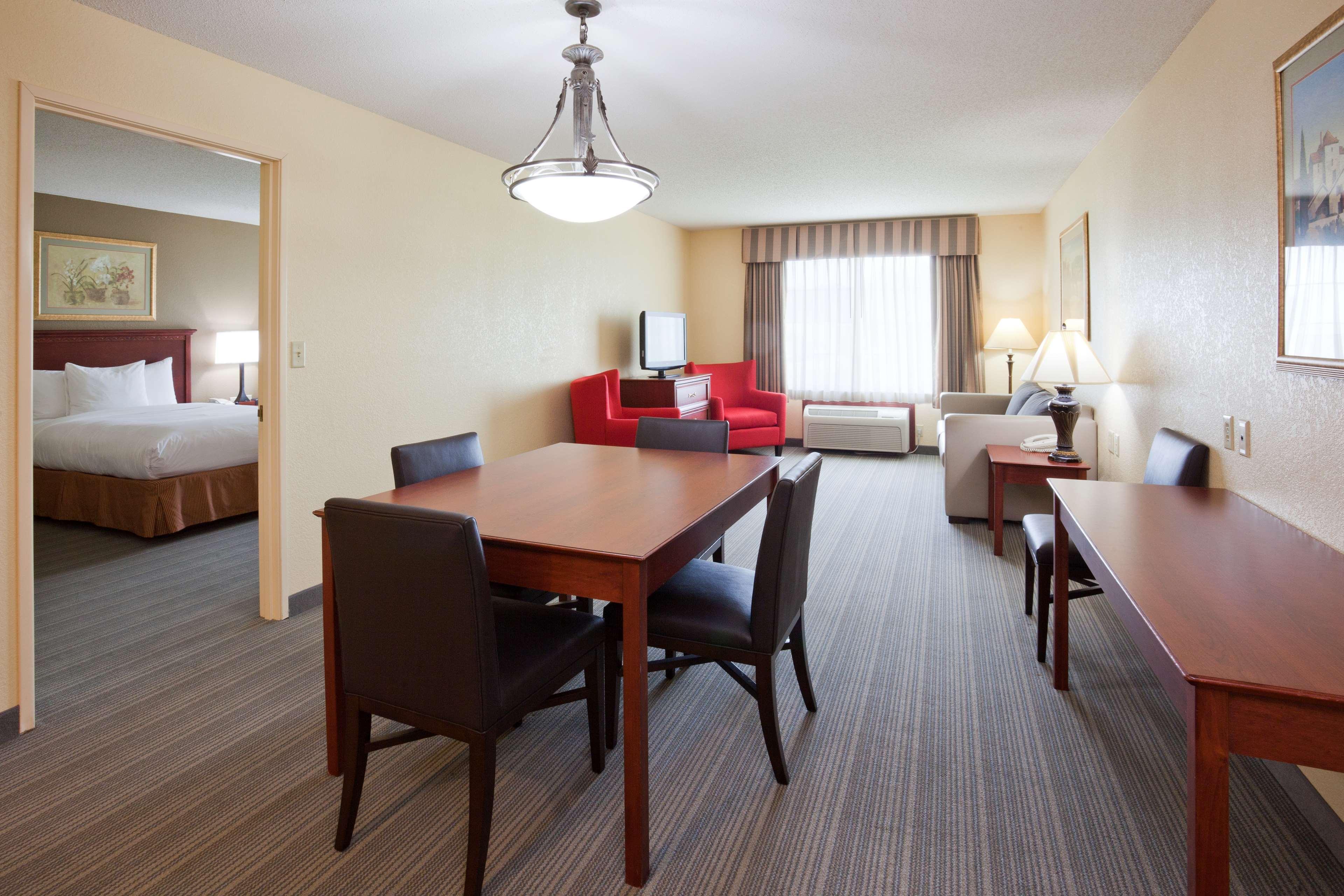 Country Inn & Suites By Radisson, Willmar, Mn Dış mekan fotoğraf