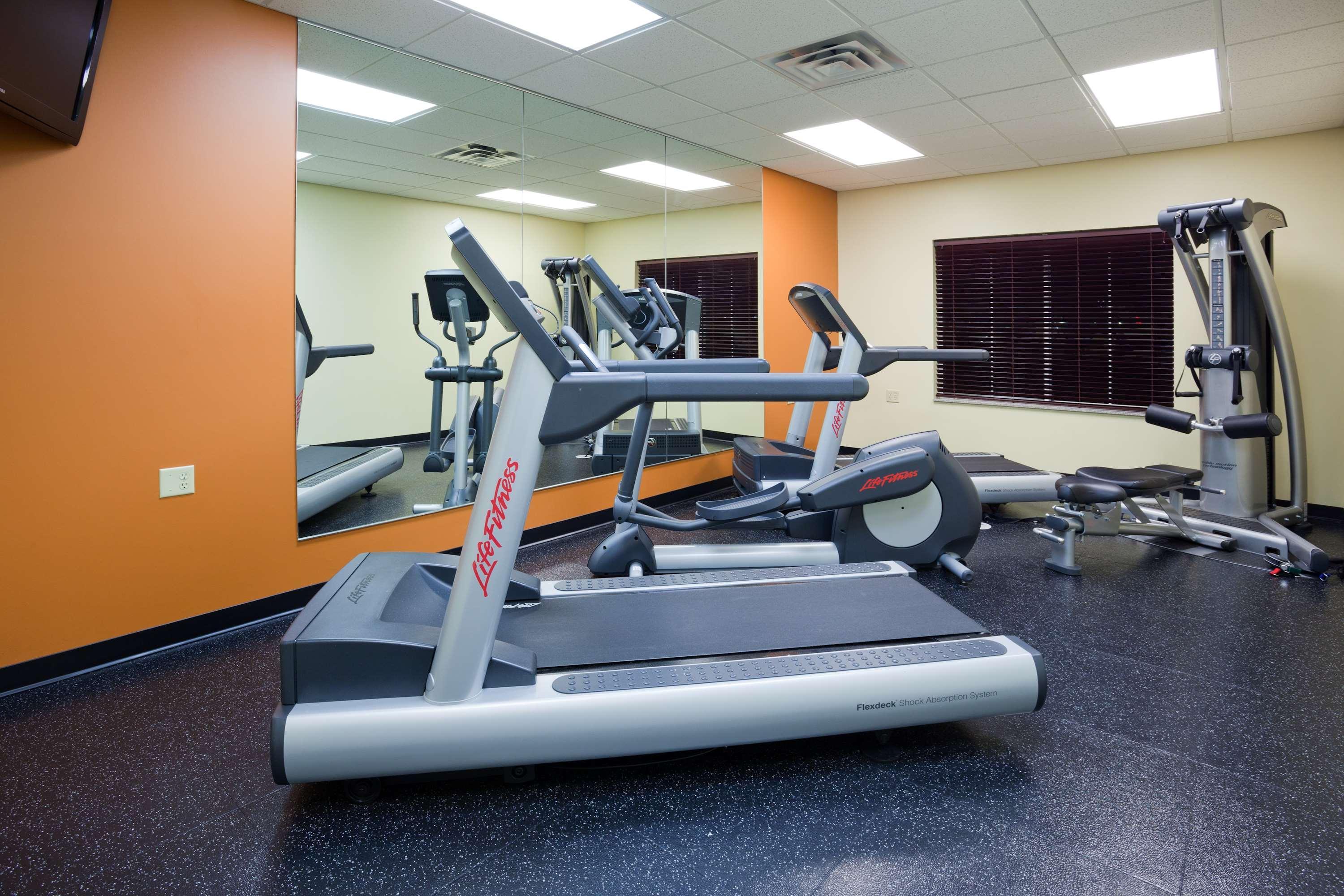 Country Inn & Suites By Radisson, Willmar, Mn Dış mekan fotoğraf